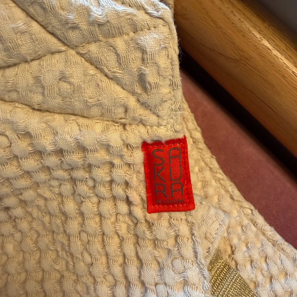 Sakura Bloom Carrier Coco Scout in Waffle Linen - Picture 2 of 4